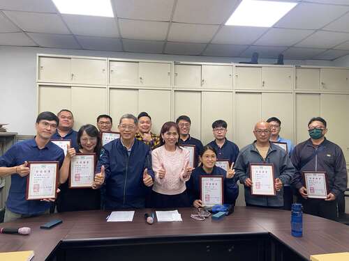 第四分會工會理事當選證書頒發儀式